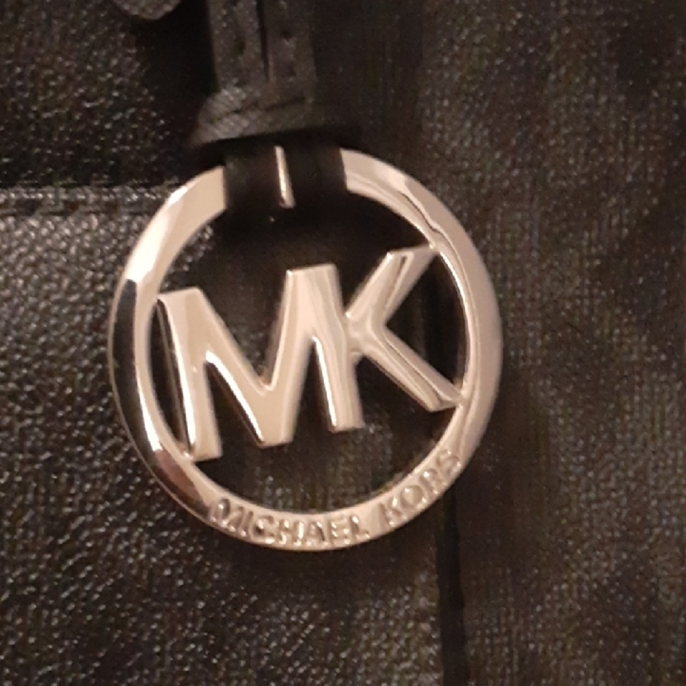 Michael Kors Black Tote Bag - Picture 2 of 12